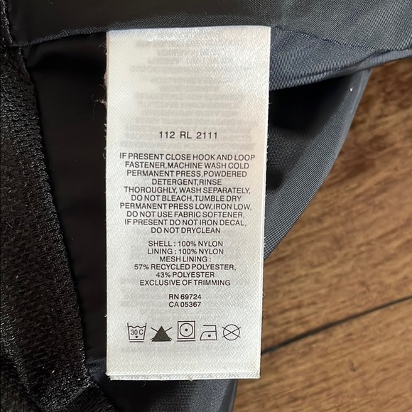 Columbia Omni-Tech Lightweight Black Rain Jacket w/ Mesh Lining - Size Small - Picture 15 of 15